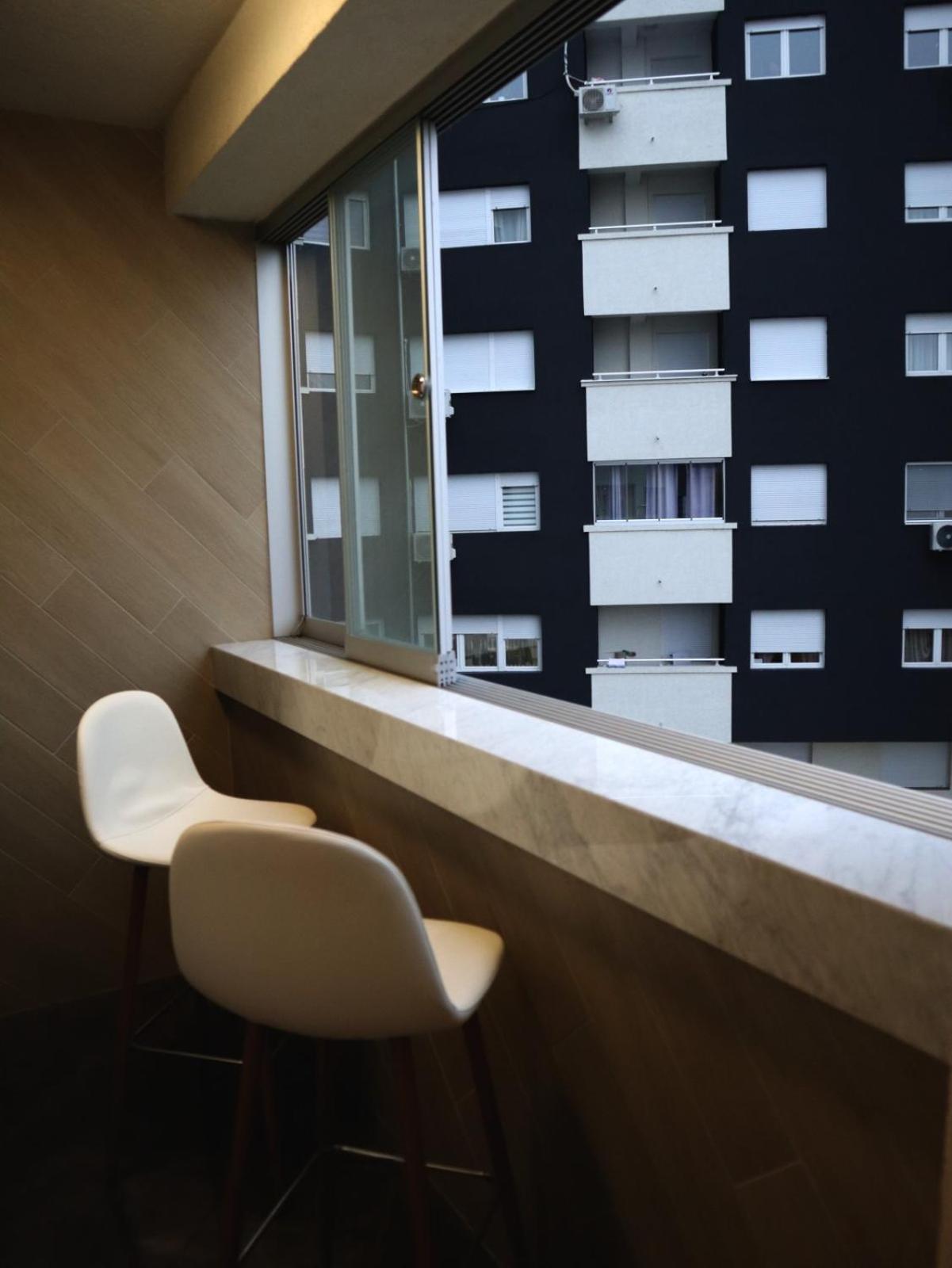 House Of Mac Apartments Ni Exterior foto